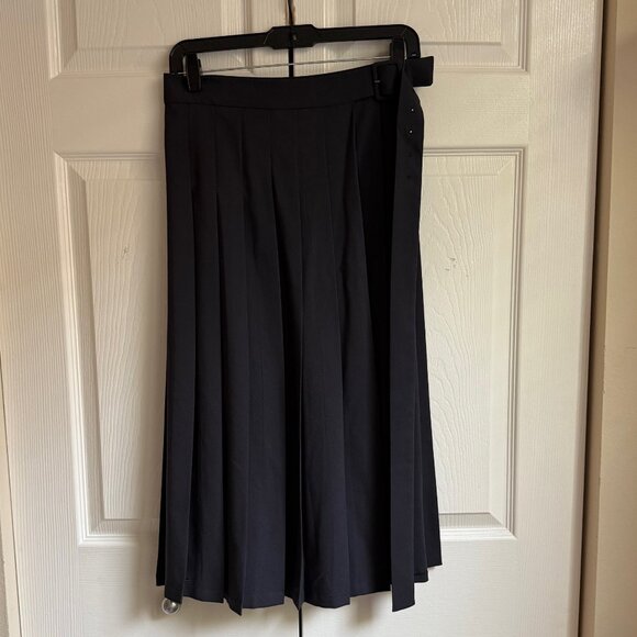 Pleated skirt pants - Picture 13 of 16